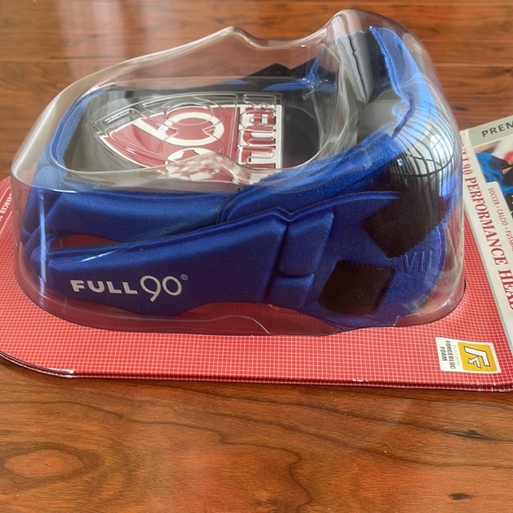 NWT Full 90 Performance Soccer Headguard - Picture 4 of 5